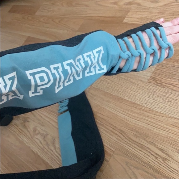 VS PINK || Pink Workout Leggings w/details - Picture 4 of 8